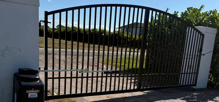 Driveway Fence Repair Woodbury